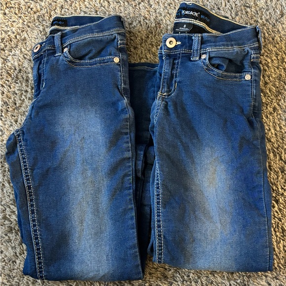 2 pairs of Jordache Girl's Bootcut Jeans size 8 - Picture 2 of 8